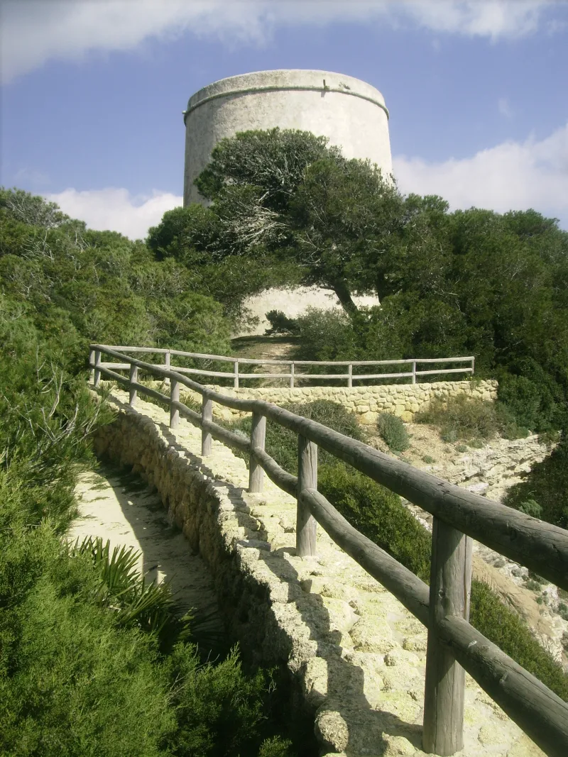 TORRE DEL TAJO DESDE EL MIRADOR DEL ACANTILADO DE BARBATE