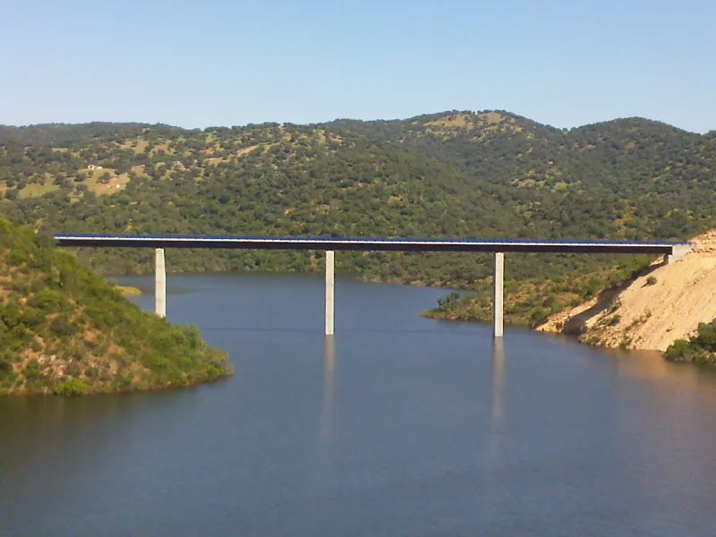 Nuevo Puente de La Cabrilla