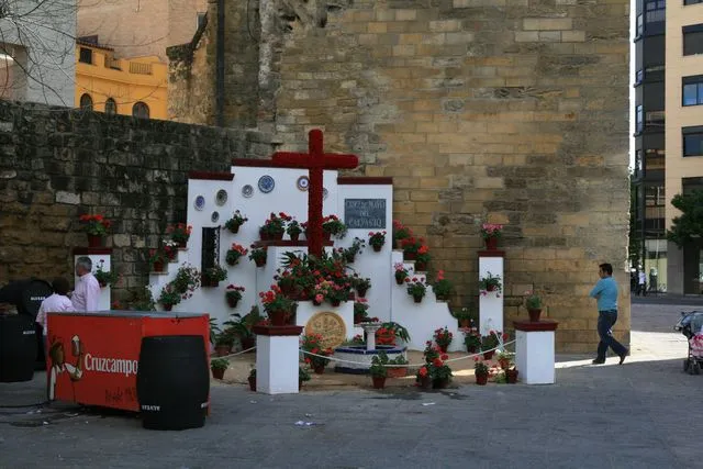 Cruz de Mayo Torre Malmuerta