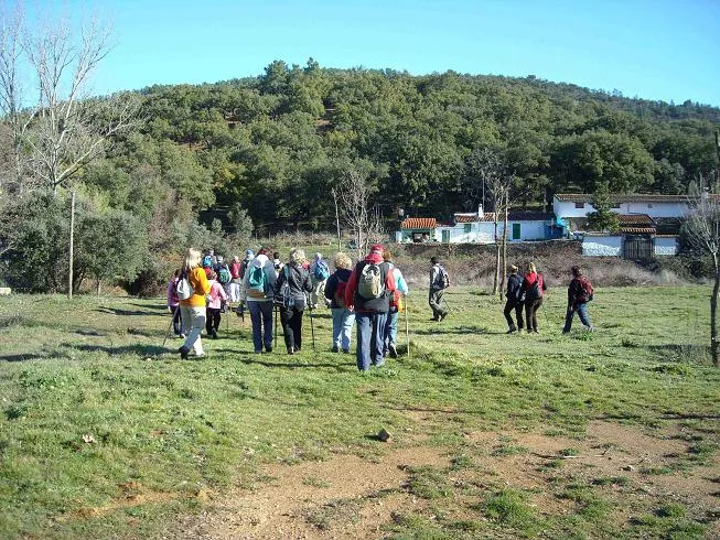 sendero el talenque valdelarco sierra de aracena