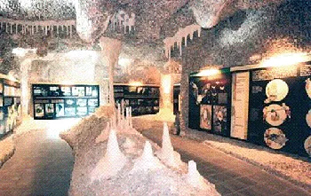 Itinerarios espeleológicos por las Cuevas de Sorbas