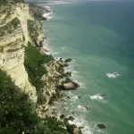 ACANTILADO DE BARBATE JUNTO A LA TORRE DEL TAJO