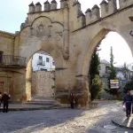 Baeza Puerta de Jaén