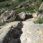 huellas del paso en la piedra