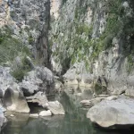 el cañon desde el rio gaudiaro
