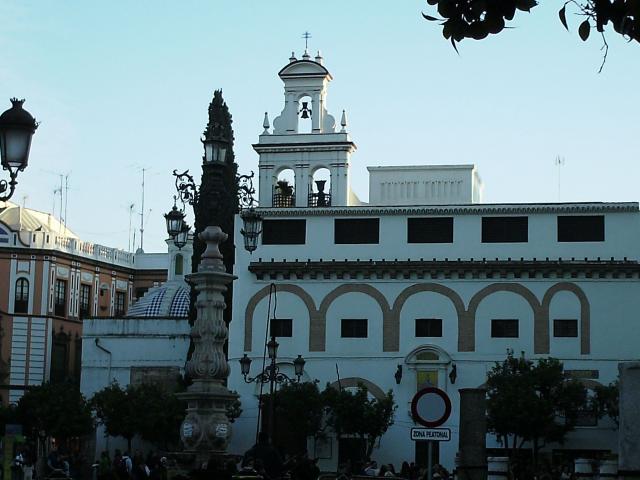 Plaza Virgen de los Reyes