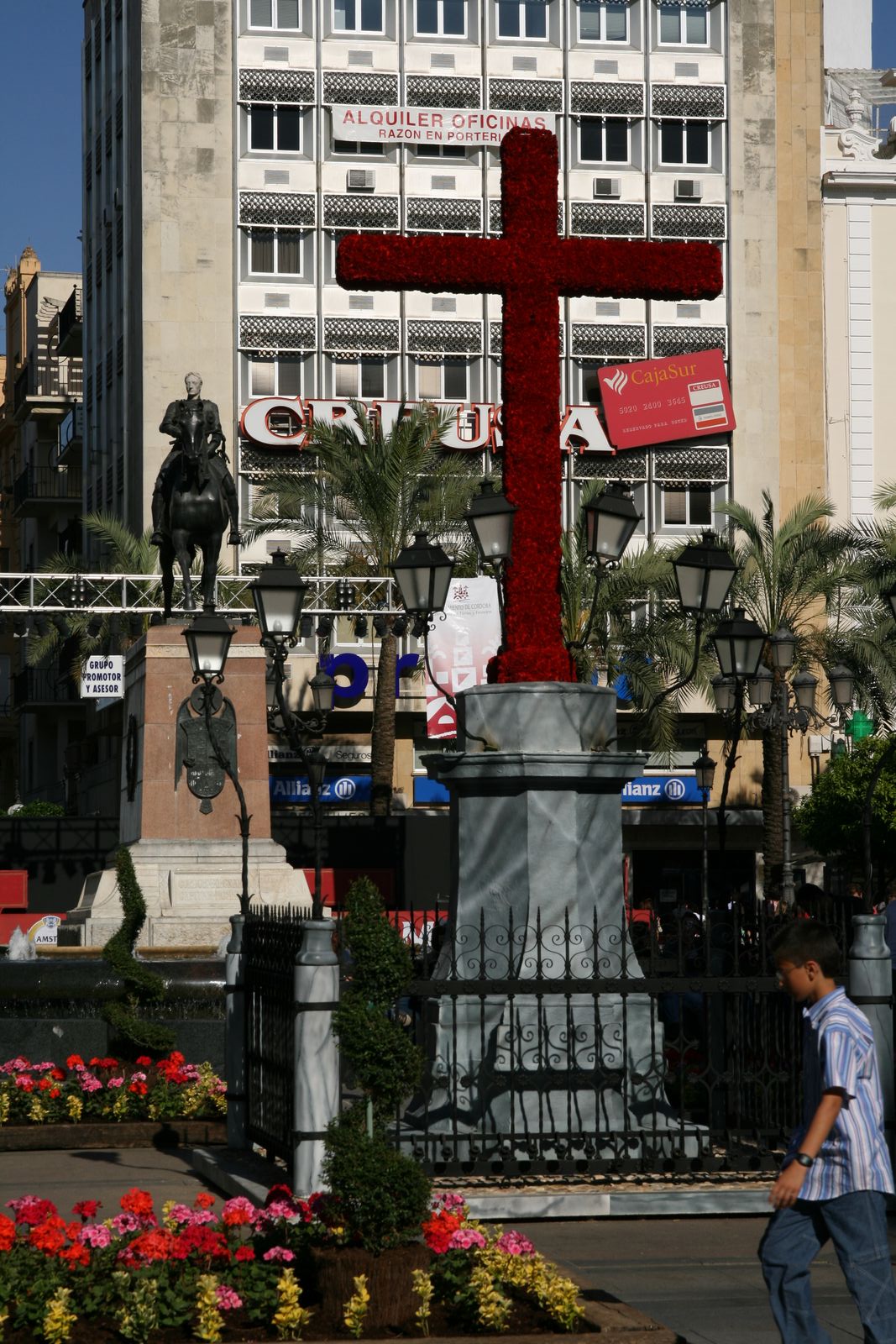 Cruz de Mayo Pza Tendillas