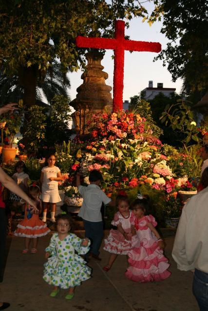 Cruz de Mayo Pza Corazón de María