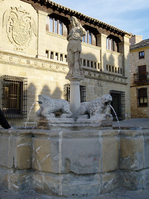Baeza Fuente de los Leones
