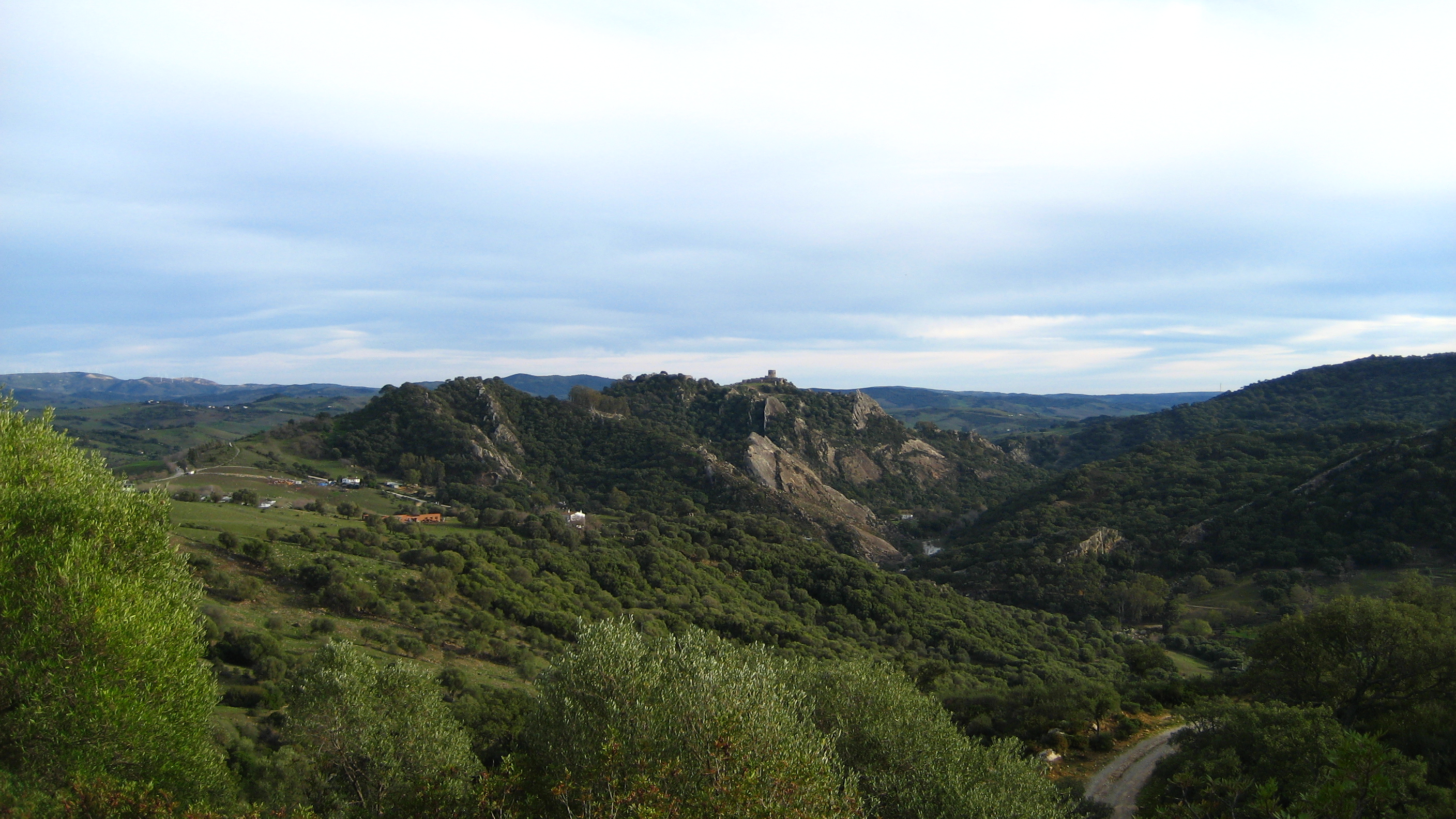 vistas del castillo de jimena
