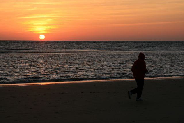 Atardecer en la Playa Victoria